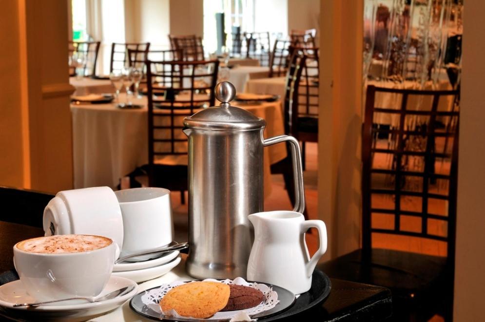 The Yeovil Court Hotel エクステリア 写真