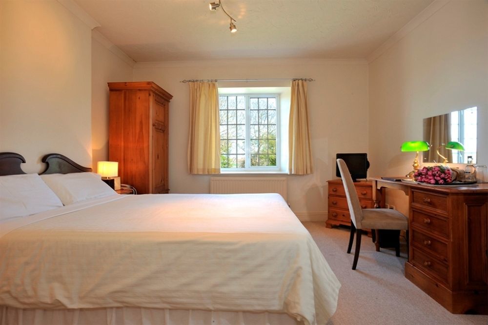 The Yeovil Court Hotel エクステリア 写真